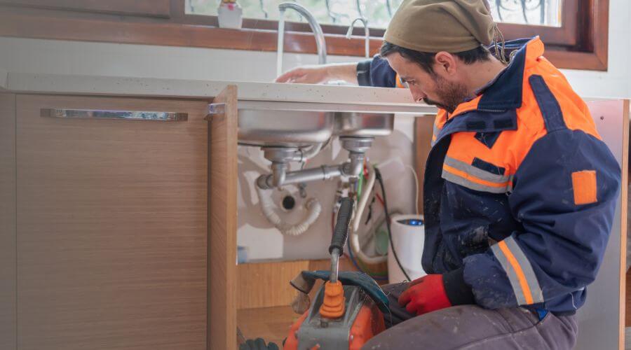 Expert burst pipe repair services in Rio Grande City, TX